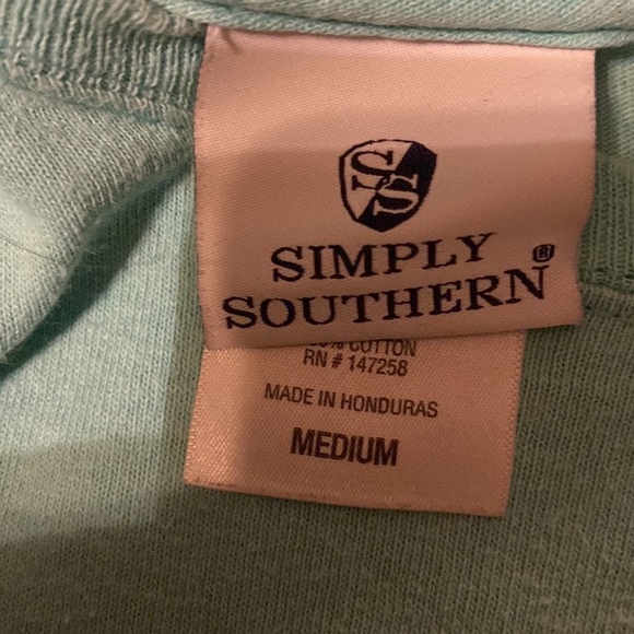 I’m gonna sale this shirt from simply Southern! - Picture 3 of 3